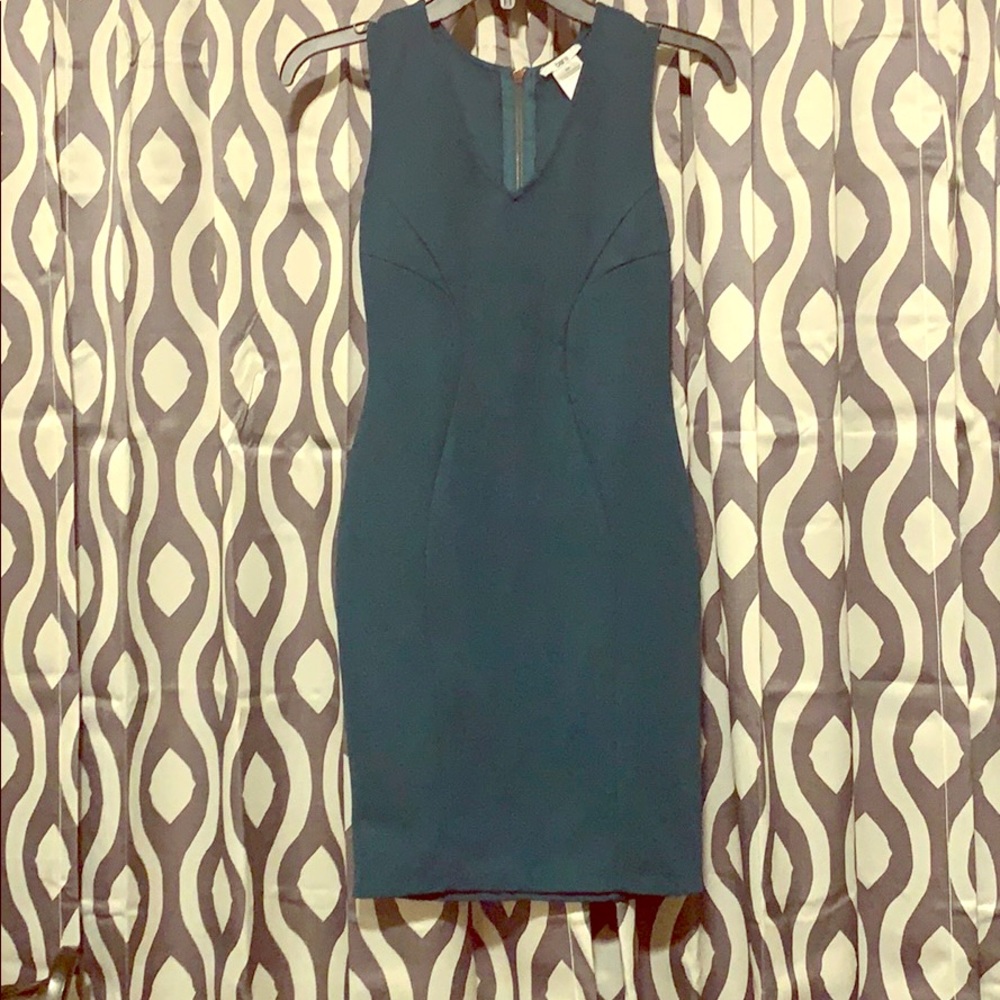 Cute dress for small petite woman